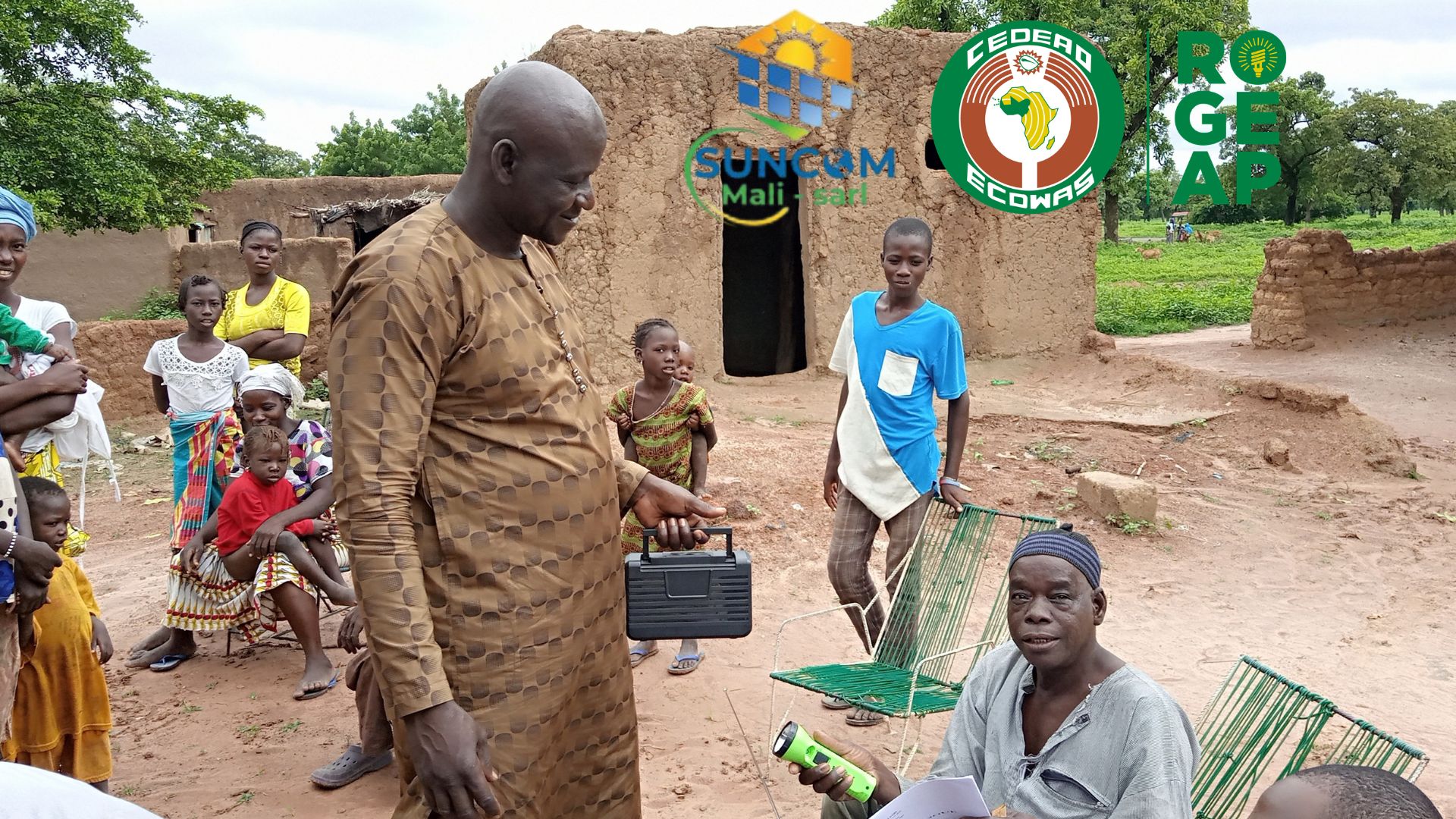 DÉPLOIEMENT DU PROGRAMME ROGEAP PAR SUNCOM MALI DANS LES ZONES RURALES DU MALI